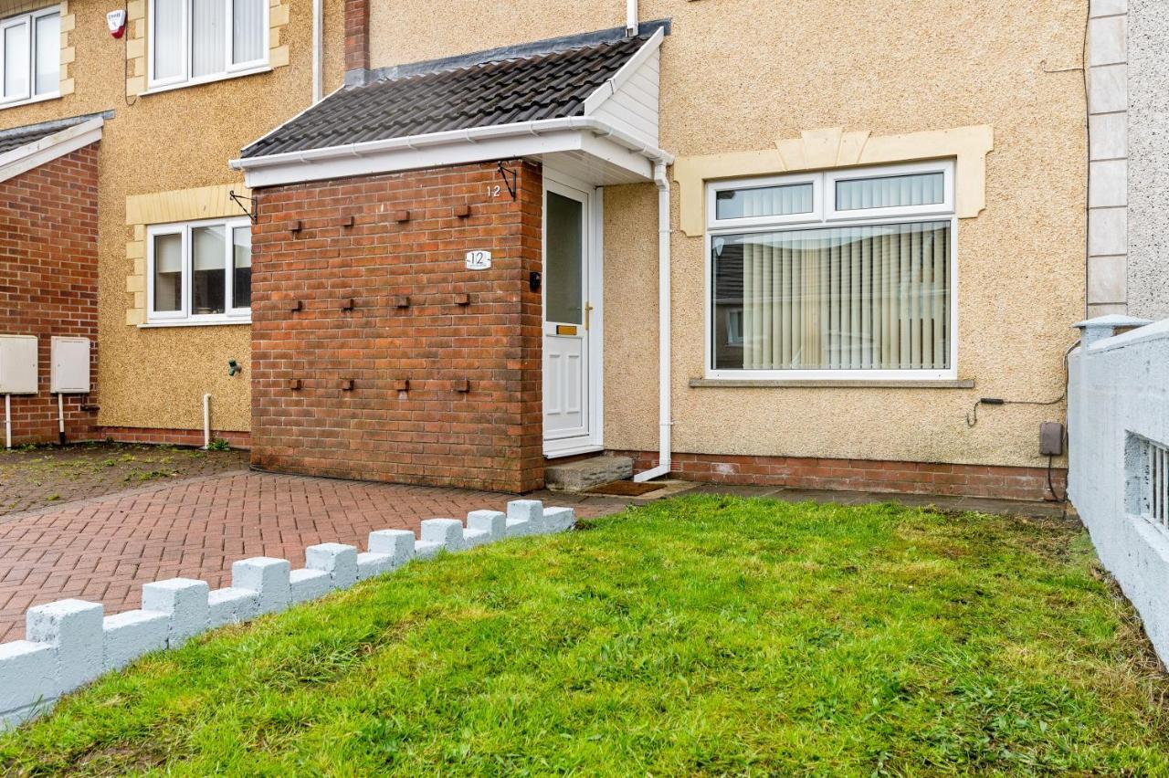 Off Road Parking, Garden, Tv'S In Bedrooms Morriston Buitenkant foto